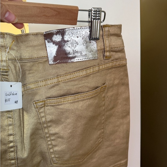 Gold Mini Skirt - Picture 4 of 4